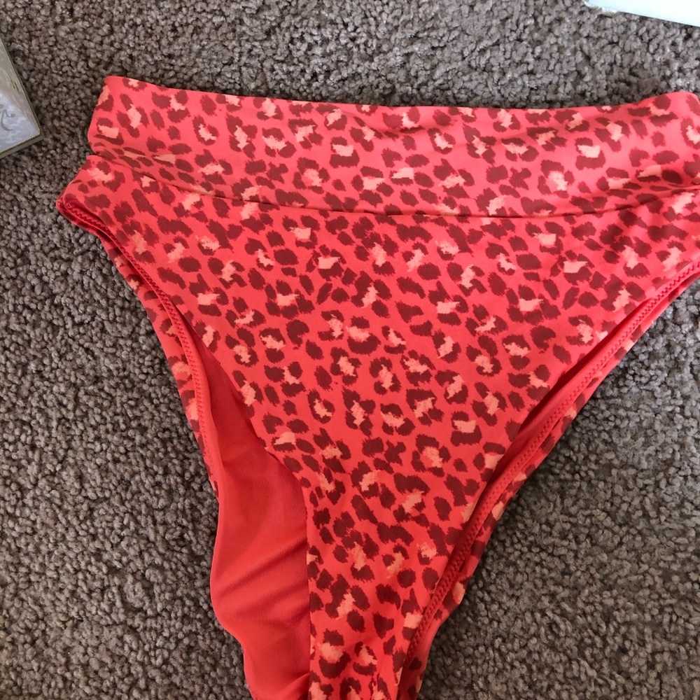 Aerie high waisted bottom never worn